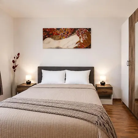 Apartamento Ground Floor Praga