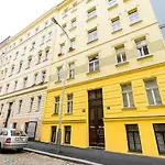 Ground Floor Πράγα